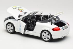 Audi TT 8N Descapotable Blanco Maisto 1:18 56065 Metal - imagen 5 de 8