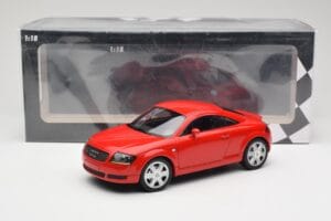Audi TT 8N Rojo Minichamps 1:18 155017022 Metal - imagen 6 de 6