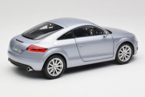 Audi TT 8N RHD Lake Plata Metálico Minichamps 1:18 150015020 Metal - imagen 3 de 8
