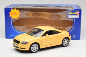 Audi TT 8N Amarillo Revell 1:18 08954-M1 Metal - imagen 8 de 8
