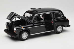 Austin FX4 London Taxi Negro Minichamps 1:18 180136000 Metal - imagen 2 de 8
