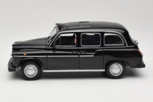 Austin FX4 London Taxi Negro Minichamps 1:18 180136000 Metal - imagen 4 de 8