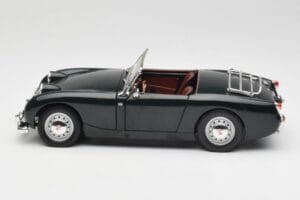 Austin-Healey Sprite Leaf Green Revell 1:18 08837 Metal - imagen 4 de 8