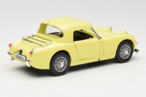 Austin-Healey Sprite Mk1 Amarillo Revell 1:18 8835 Metal - imagen 3 de 8
