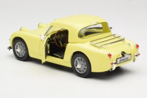 Austin-Healey Sprite Mk1 Amarillo Revell 1:18 8835 Metal - imagen 5 de 8