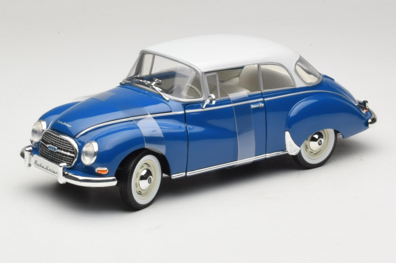 Auto Union 1000 S Coupe Azul Blanco Revell 1:18 08909 Metal