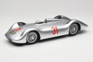 Auto Union Typ C Stromlinie #31 B. Rosemeyer 1937 Plata Revell 1:18 08436 Metal