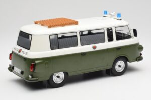 Barkas B1000 Policía Popular MCG 1:18 MCG18009 Metal - imagen 3 de 6