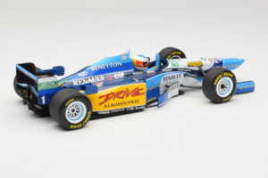 Benetton B195 Renault #1 M. Schumacher Benetton Formula French Grand Prix Winner 1995 Minichamps 1:18 100950001 Metal - imagen 2 de 7