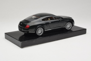Bentley Continental GT British Racing Green Minichamps 1:18 BL570 Metal - imagen 4 de 8