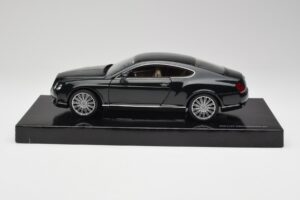 Bentley Continental GT Cumbrian Verde Minichamps 1:18 103139623 Metal - imagen 4 de 8