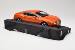 Bentley Continental GT Orange Metallic Minichamps 1:18 100139921 Metal - imagen 6 de 8
