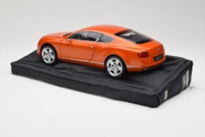 Bentley Continental GT Orange Metallic Minichamps 1:18 100139921 Metal - imagen 7 de 8