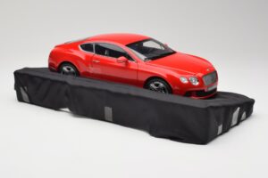 Bentley Continental GT St. James Red Minichamps 1:18 100139922 Metal - imagen 6 de 8