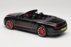 Bentley Continental Supersports ISR Descapotable Negro Con Llantas Rojas Bburago 1:18 18-11035 Metal - imagen 7 de 8