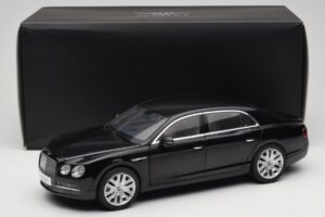 Bentley Flying Spur W12 Onyx Black Kyosho 1:18 08891NX Metal - imagen 8 de 8