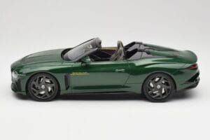 Bentley Mulliner Bacalar Scarab Green TopSpeed 1:18 TS0448 Resina - imagen 3 de 6