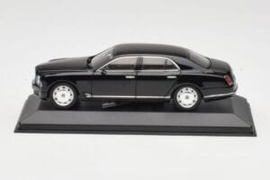 Bentley Mulsanne Negro Minichamps 1:43 436139900 Metal