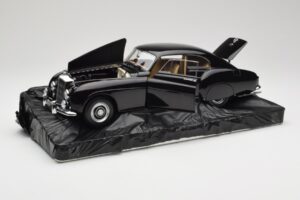 Bentley R-Type Continental Black Metallic Minichamps 1:18 100139420 Metal - imagen 2 de 8