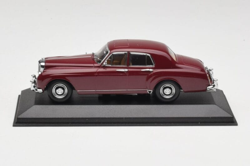 Bentley S1 Continental Flying Spur Burdeos Minichamps 1:43 436139550 Metal