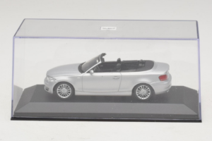 BMW 1-Series E88 Descapotable Titan Silver Minichamps 1:43 80420427037-R1 Metal - imagen 4 de 5