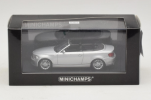 BMW 1-Series E88 Descapotable Titan Silver Minichamps 1:43 80420427037-R1 Metal - imagen 5 de 5