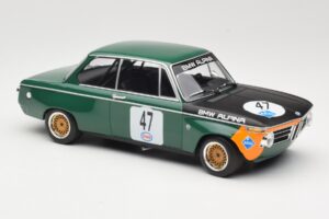 BMW 1600-2 BMW Alpina #47 P. Meyer Internationales ADAC Eifelrennen Nurburgring 1971 Minichamps 1:18 155712647 Metal - imagen 4 de 6