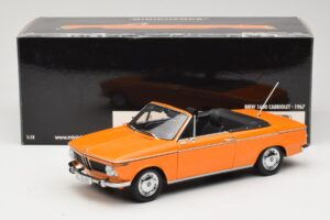 BMW 1600 E10 Cabriolet Naranja Minichamps 1:18 100021030 Metal - imagen 8 de 8