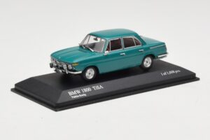 BMW 1800 TI/SA Verde Oscuro Minichamps 1:43 403025103 Metal - imagen 2 de 4