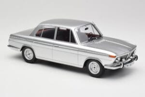 BMW 1800 Ti Plata Minichamps 1:18 107024000 Resina - imagen 4 de 6