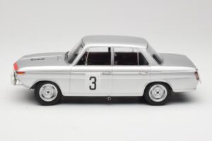 BMW 1800 TiSA #3 D. Glemser / J. Ickx 24 Hours of Spa 1965 Minichamps 1:18 155652903 Metal - imagen 3 de 6