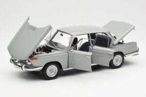 BMW 1800 TiSA Bernina Gris AUTOart 1:18 70621 Metal - imagen 2 de 8
