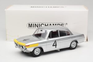 BMW 1800 TiSA #4 J. Ickx / J. van Ophem 24 Hours of Spa 1965 Winners Minichamps 1:18 107652504 Resina - imagen 6 de 6