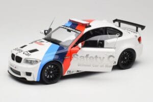 BMW 1M Coupe E82 Safety Car MotoGP 2011 Minichamps 1:18 110020040 Metal - imagen 2 de 8