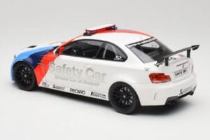 BMW 1M Coupe E82 Safety Car MotoGP 2011 Minichamps 1:18 110020040 Metal - imagen 7 de 8