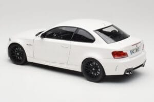BMW 1M Coupe E82 Blanco Minichamps 1:18 110020022 Metal - imagen 7 de 8