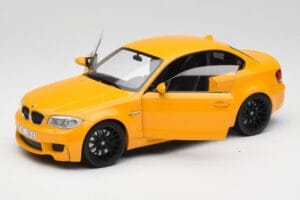 BMW 1M Coupe E82 Amarillo Minichamps 1:18 110020026 Metal - imagen 2 de 8