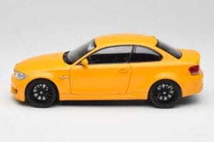 BMW 1M Coupe E82 Amarillo Minichamps 1:18 110020026 Metal - imagen 4 de 8