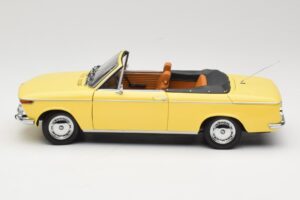 BMW 2002 Cabriolet Verde Brillante Minichamps 1:18 80430145820 Metal - imagen 4 de 8