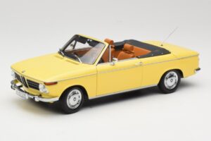 BMW 2002 Cabriolet Verde Brillante Minichamps 1:18 80430145820 Metal