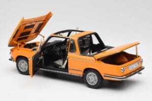 BMW 2002 E10 Cabriolet Colorado Naranja AUTOart 1:18 80430300713 Metal - imagen 5 de 8