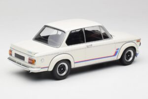 BMW 2002 Tii Turbo Alpine White Minichamps 1:18 155026200 Metal - imagen 2 de 6
