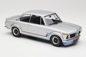 BMW 2002 Turbo E10 Plata Minichamps 1:18 155026201 Metal - imagen 4 de 6