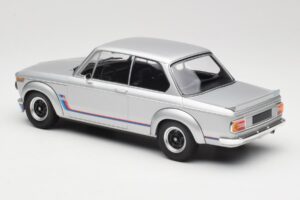 BMW 2002 Turbo E10 Plata Minichamps 1:18 155026201 Metal - imagen 5 de 6