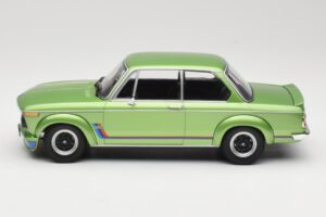 BMW 2002 Turbo Green Metallic Minichamps 1:18 155026206 Metal - imagen 3 de 6