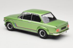 BMW 2002 Turbo Green Metallic Minichamps 1:18 155026206 Metal - imagen 5 de 6