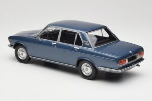 BMW 2500 E3 Blue Metallic Minichamps 1:18 155029200 Metal - imagen 5 de 6