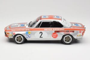 BMW 2800 CS E9 #2 Team Schnitzer J. Fitzpatrick / H. Heyer Winners Grand Prix Touring Cars Nurburgring 1972 Minichamps 1:18 1 - imagen 3 de 6
