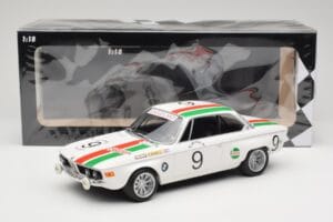 BMW 2800 CS E9 #9 Castrol BMW T. Moorkens / E. Haxhe 24 Hours of Spa 1971 Minichamps 1:18 155712709 Metal - imagen 6 de 6