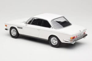 BMW 2800 CS E9 Blanco Minichamps 1:18 155028030 Metal - imagen 5 de 6